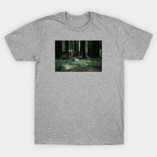 if a pug poops in the woods T-Shirt